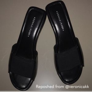 Women's Slides